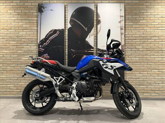 BMW F 800 GS PLUS BMW F 800 GS PLUS